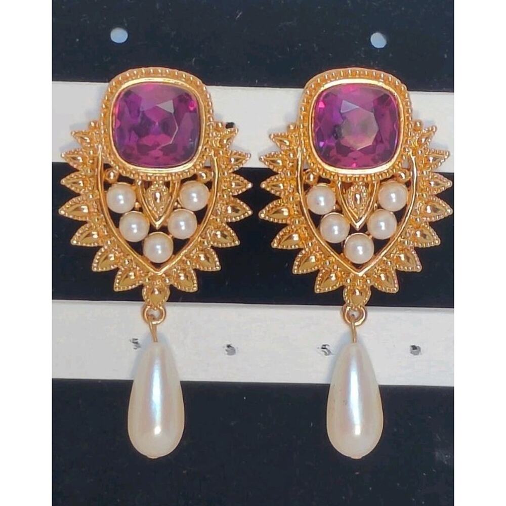 Vintage Elizabeth Taylor For Avon Shaill Jhaveri Earrings Set In Original Box